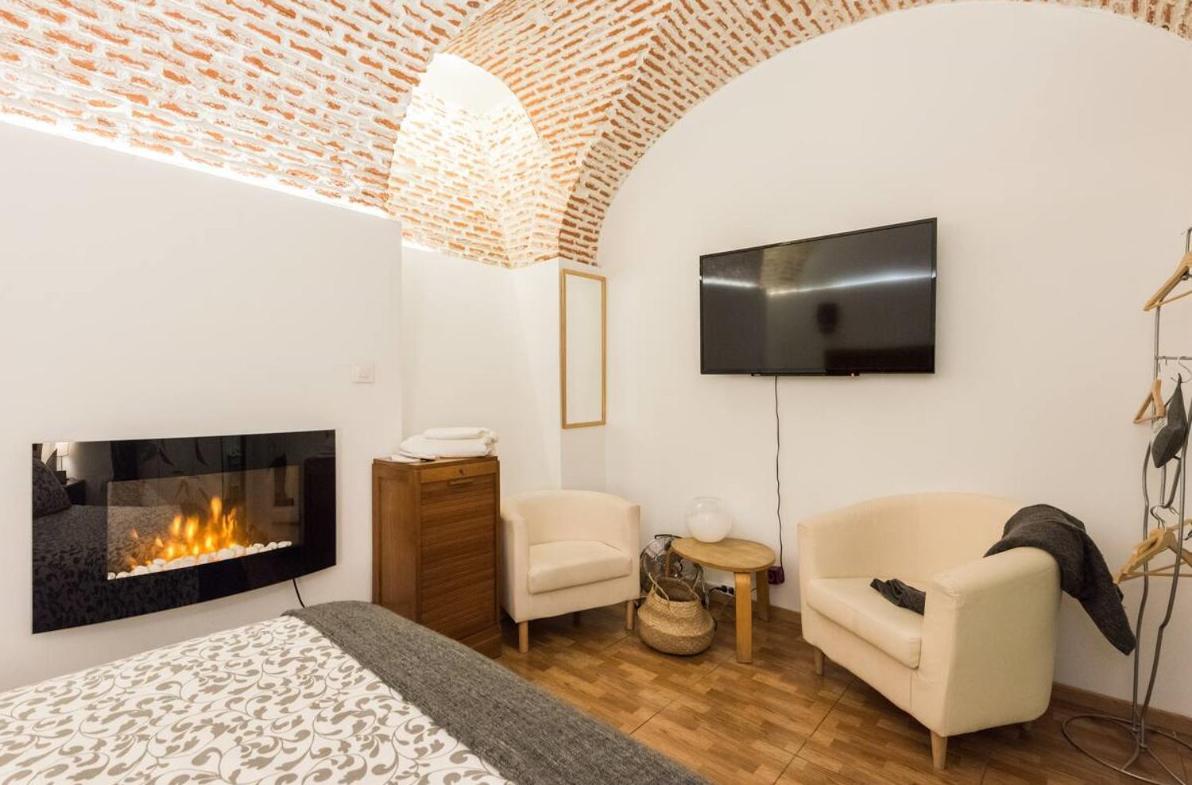 Encomienda Guest House Madryt Zewnętrze zdjęcie